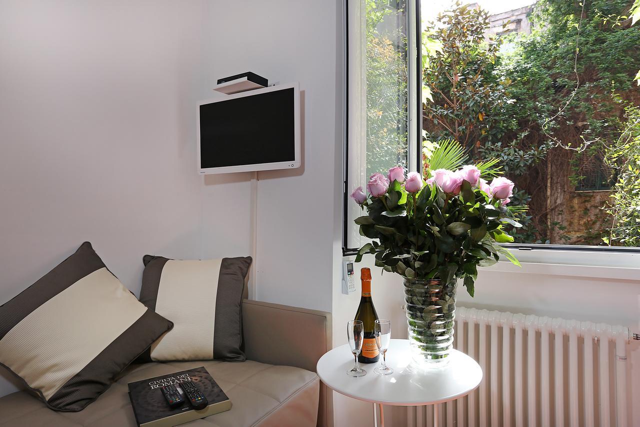 Domus Croce Bed & Breakfast Roma Exterior foto